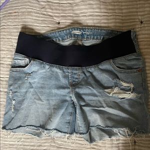 Old navy maternity boyfriend shorts